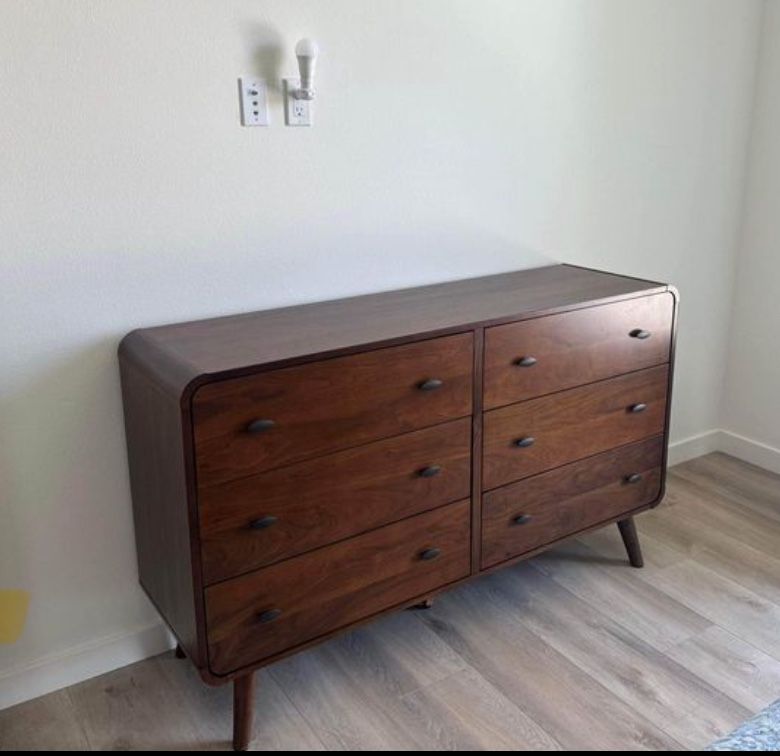 New Mid Century Modern Dresser / Free Delivery 