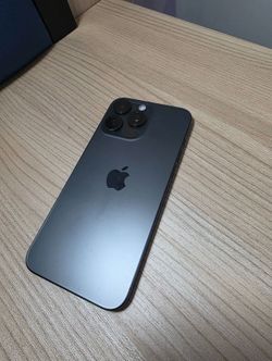 iPhone 15 Pro Max 256GB Unlocked