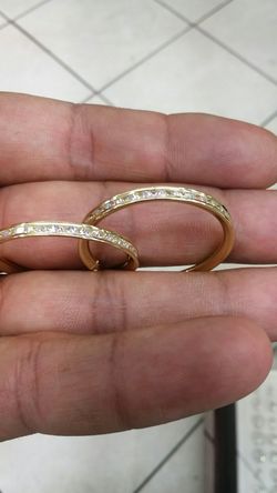 14K GOLD Earings 4.9 grams CZ