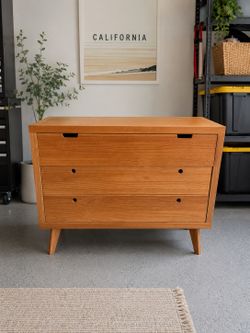 Mid Century Dresser- SimplyNursery