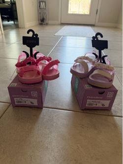 Toddler size 8 & 9 shoes brand new