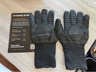 Black Heat Resistant Gloves for Kitchen & BBQ
