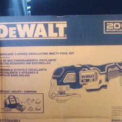Dewalt 20vMax XR Brushless 3 Speed Osc Multi Tool Kit 