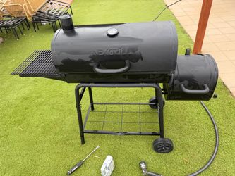 NextGrill Charcoal Offset Smoker and Grill - Like New