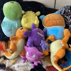Lots Of Plushies 