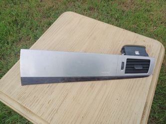 2007-2014 Cadillac Escalade passenger side dash trim panel - Used