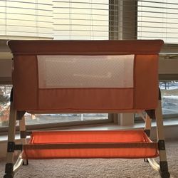 💗 Adorable 4-in-1 Pink Baby Bassinet – Multi-Function & So Convenient! 💗