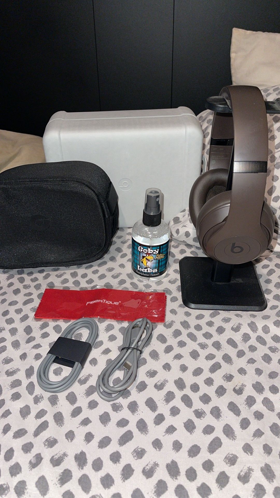 Beats studio pros