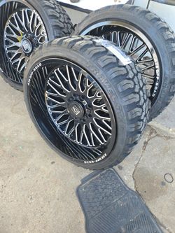 24x12 8x180 chevy 8 lug