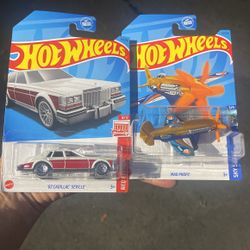 Hotwheels Red Edition N Treasure Hunt 