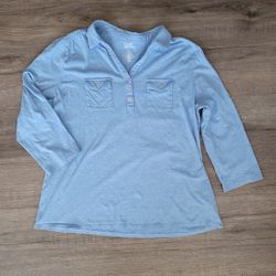 Size XL Henley with Pockets!