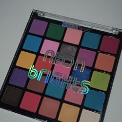 Beauty Treats Neon Brights Eyeshadow Palette