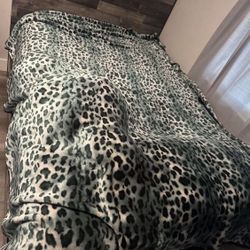 Full Bed Frame And Mattress Set 