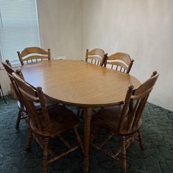 Table & chairs