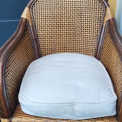 Rattan Arm Chair With Cushion