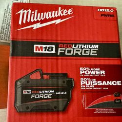 Milwaukee M18 Forge HD 12.0 Battery