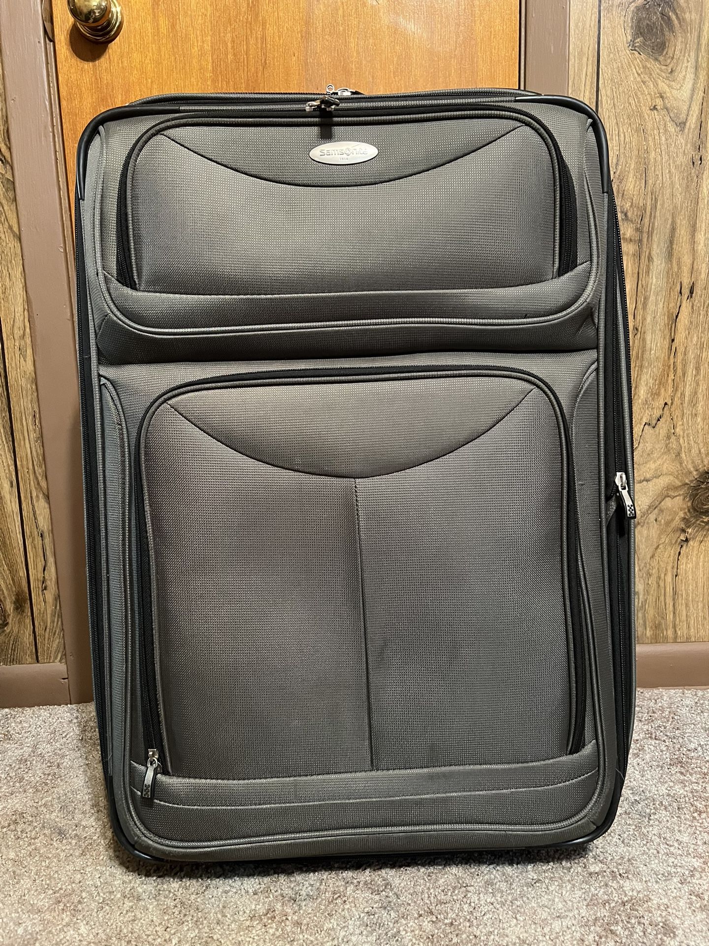 Large Samsonite Suitcase