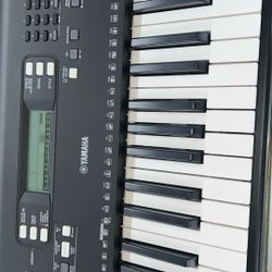 Yamah Piano 🎹 96752-1