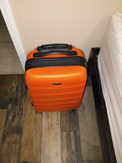 Rockland Melbourne Hardside Expandable Spinner Wheel Luggage, Carry-On 20", Orange