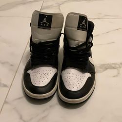 Jordan 1 Mid