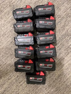 11 Milwaukee M18 Batteries 18V Like New