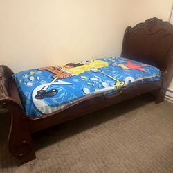 Solid Wood Twin Bed 
