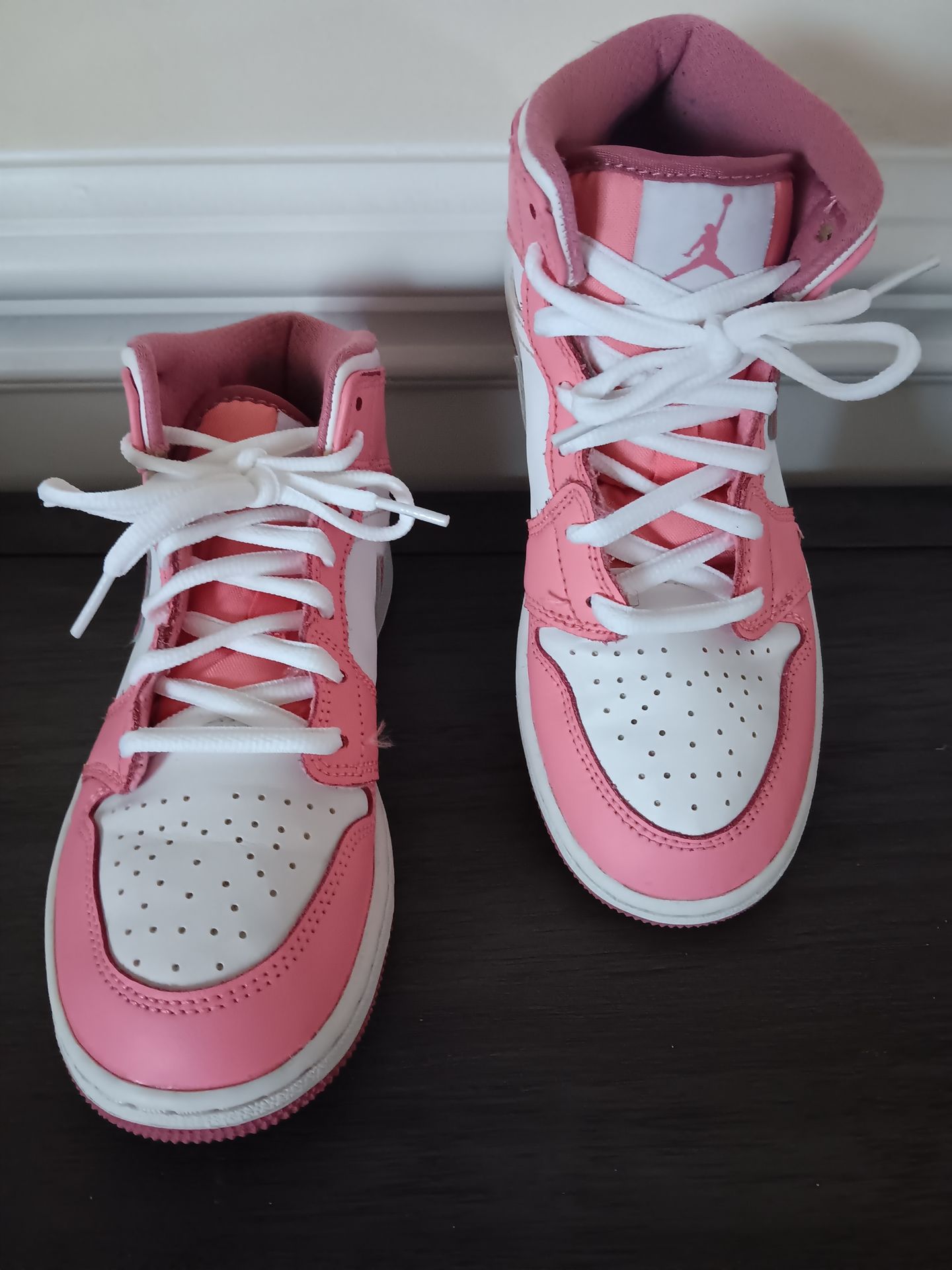 Pink Nike Sneakers
