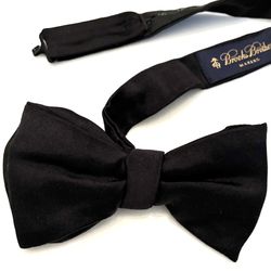Brooks Brothers Bow tie 