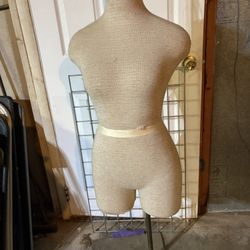 fixture for clothing