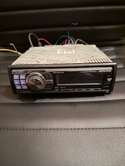 Alpine CDA-9886 car receiver