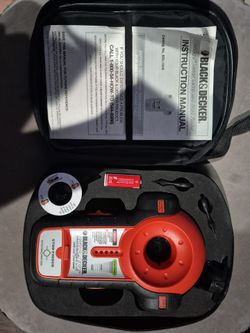 Black & Decker bullseye laser level and stud finder catalog No BDL 100S