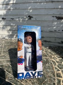 Dave Roberts 2025 World Series champs bobblehead