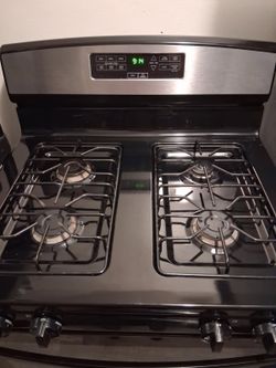 AMANA Gas stove