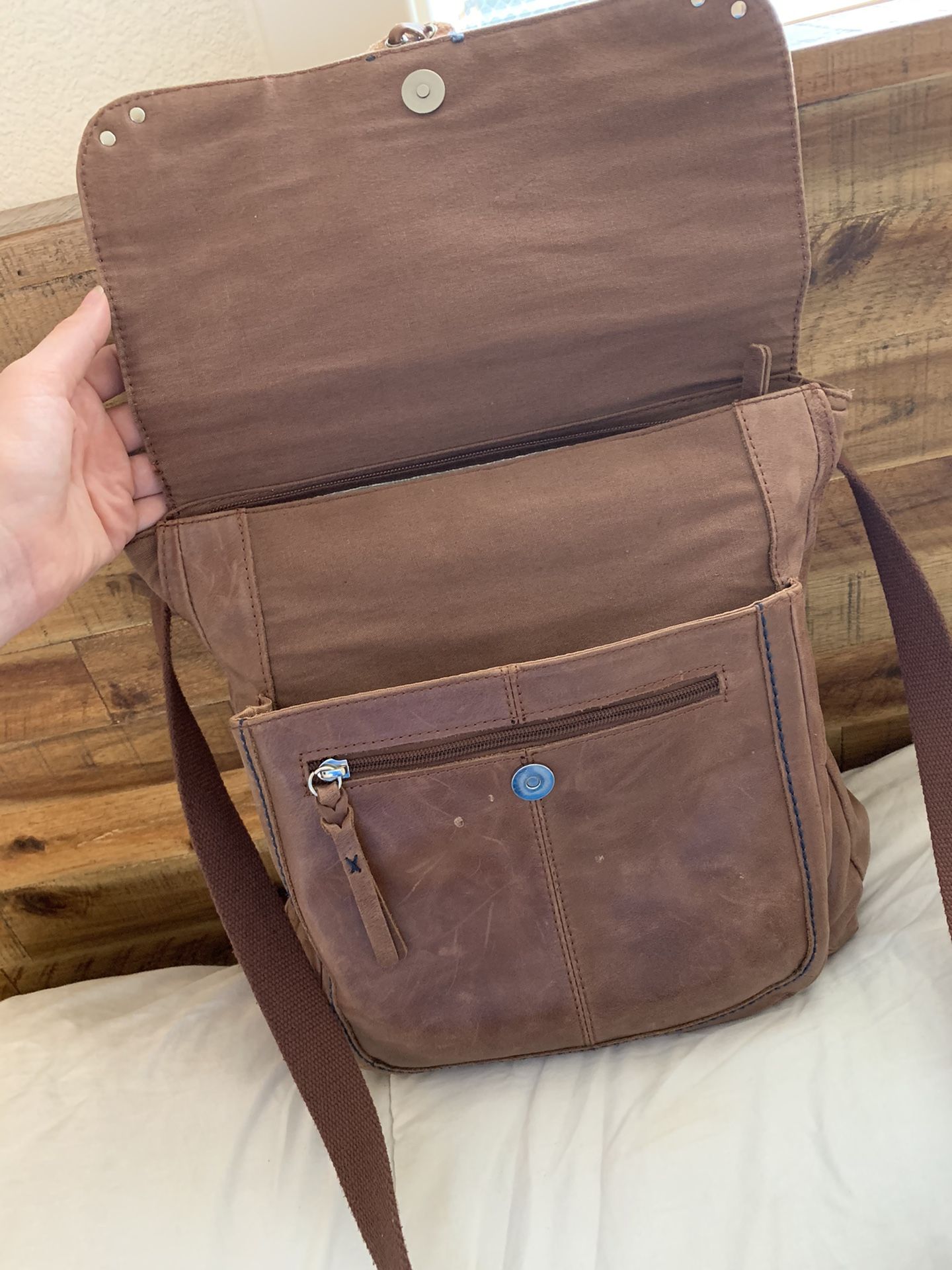 New DKNY Tan/Brown Saffiano Leather Backpack Bag for Sale in Tacoma, WA -  OfferUp