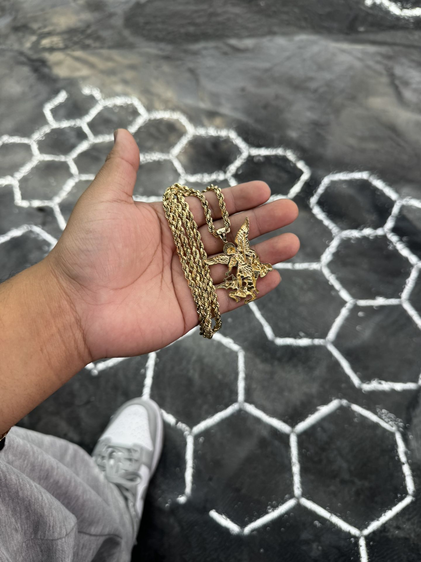 14k Heavy Solid Gold Rope Chain w/ Pendant