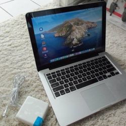 Apple MacBook Pro 13" Laptop I5 8GB 128G ssd DVD Monterey - $250 (Schererville)

