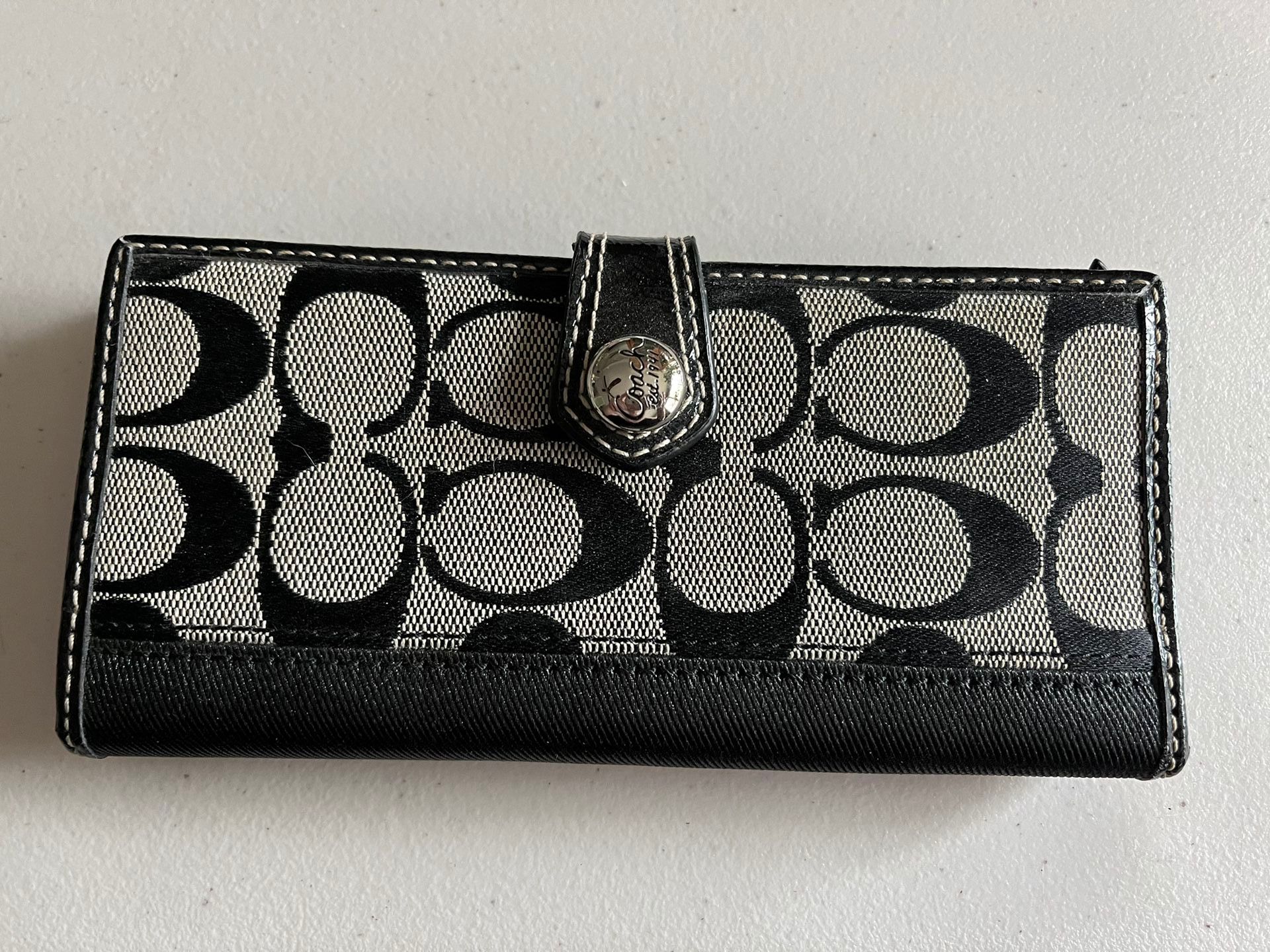 Coach Wallet. -see All Pictures 