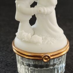 Precious Moments Bride & Groom Porcelain 3" Hinged Ring Trinket Box