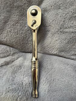 Snap on ratchet