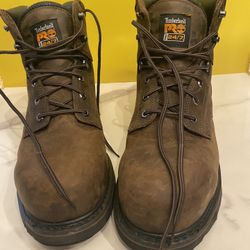 Timberland PRO mens Pit Boss 6 Inch Steel Safety Toe Industrial Work Boot