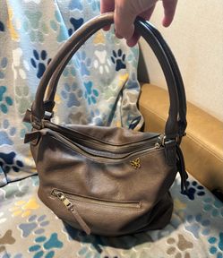 Antik Kraft Handbag Double Straps Gold Hardware with Gold Butterfly Accent