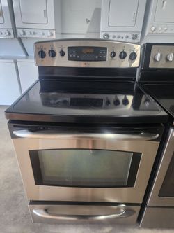 Cocina GE glass top