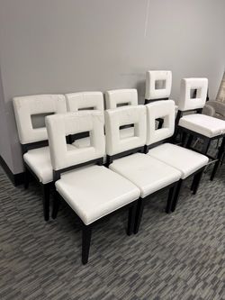 8 Matching Modern Dining Chairs – White & Black – Great Reupholstery Set