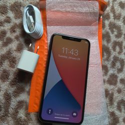 Unlocked iPhone 11pro, 256gb 