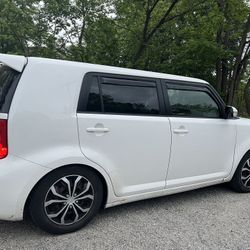 2010 Scion xB