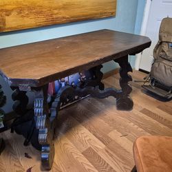 Nice Used vintage wooden living room entry table.
