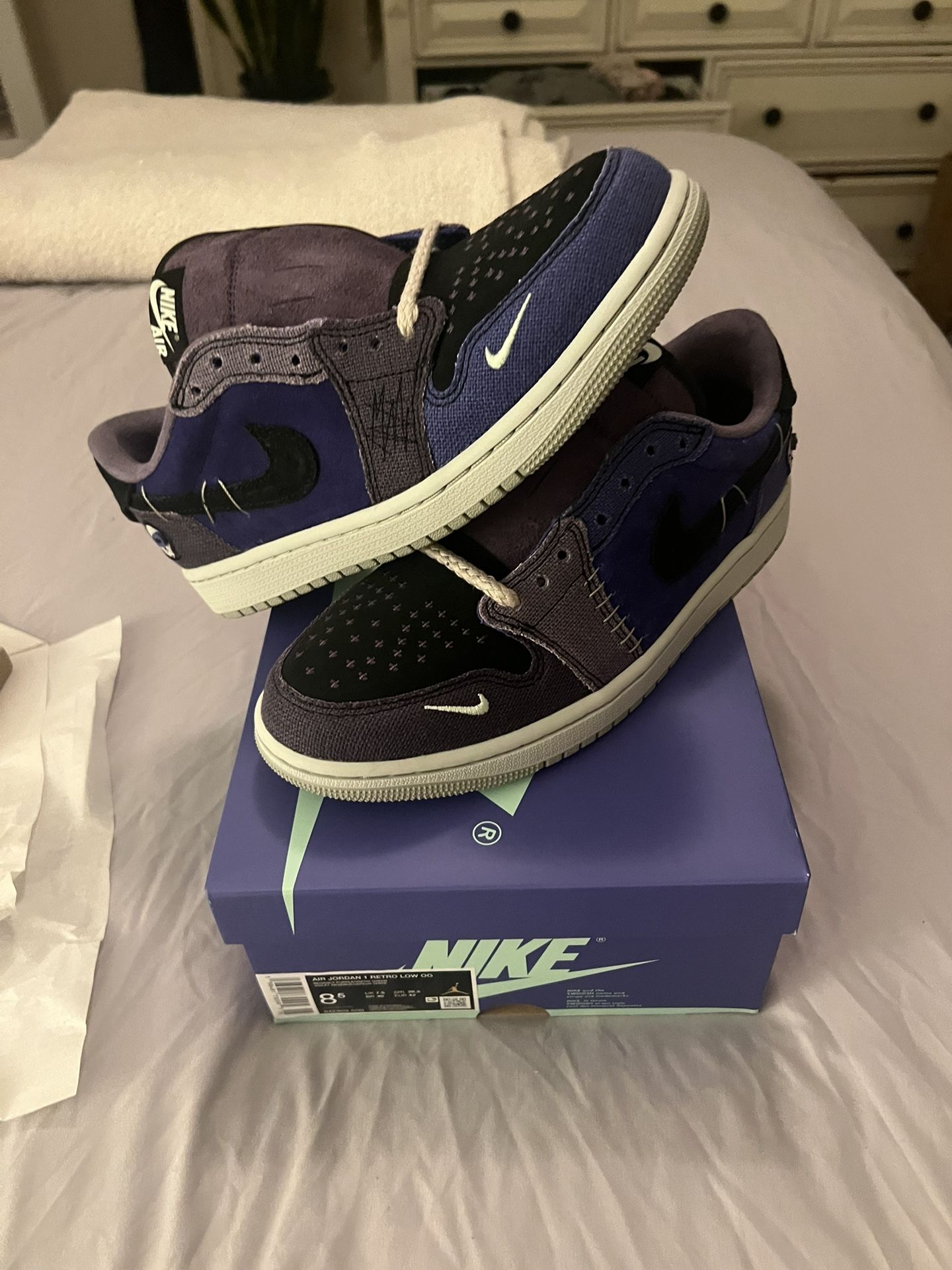 Jordan 1 Low Voodoo Alternate Size 8.5 New DS