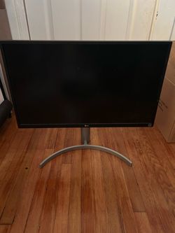 LG 4K UHD 27 inch Ultrafine IPS Monitor