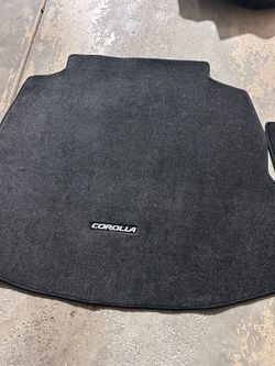 Floor mats included the  trunk