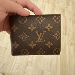 Louis Vuitton Wallet 